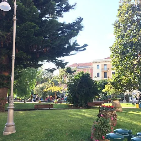 Hanbury Apartman Alassio